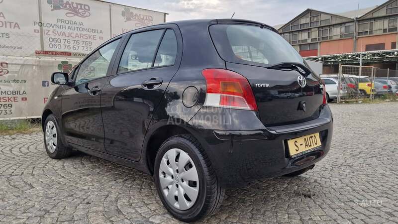 Toyota Yaris KREDlTl