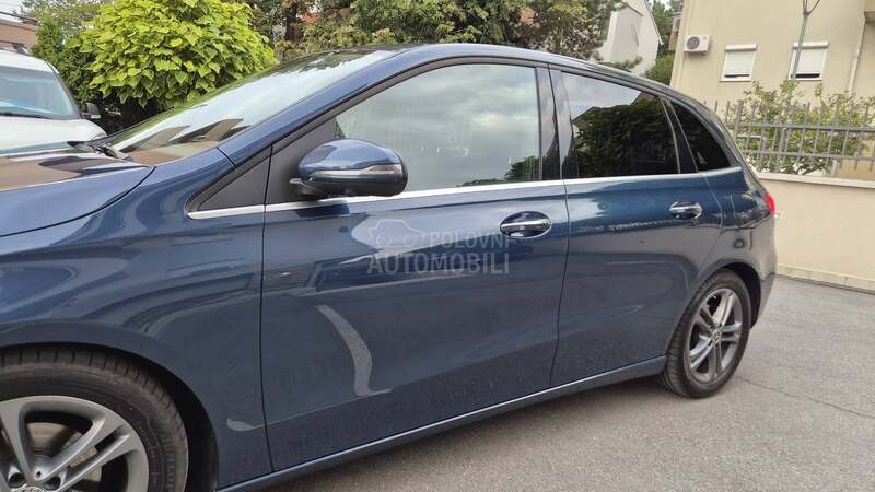 Mercedes Benz B 180 Led/Nav/Xen