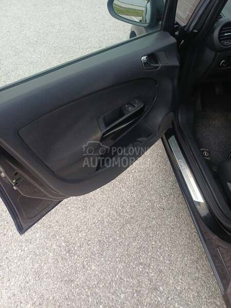 Opel Corsa D 