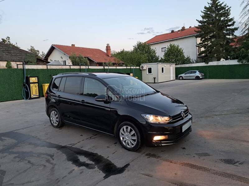 Volkswagen Touran 2.0 TDi