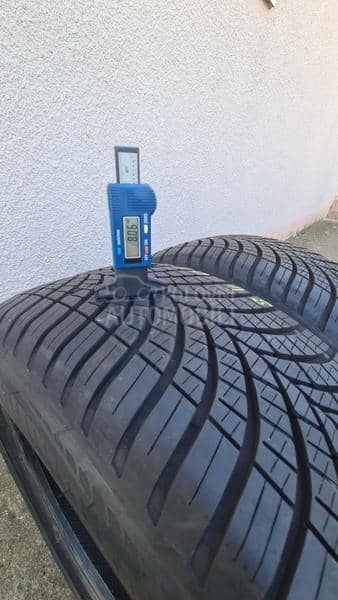 Goodyear 215/50 R18 Zimska