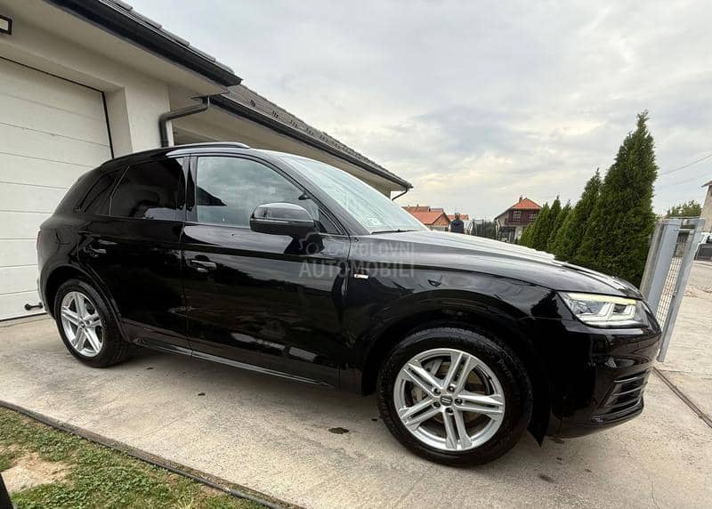 Audi Q5 3x S LINE BLACK Audi Q5 3x S LINE BLACK