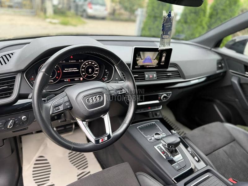Audi Q5 3x S LINE BLACK Audi Q5 3x S LINE BLACK
