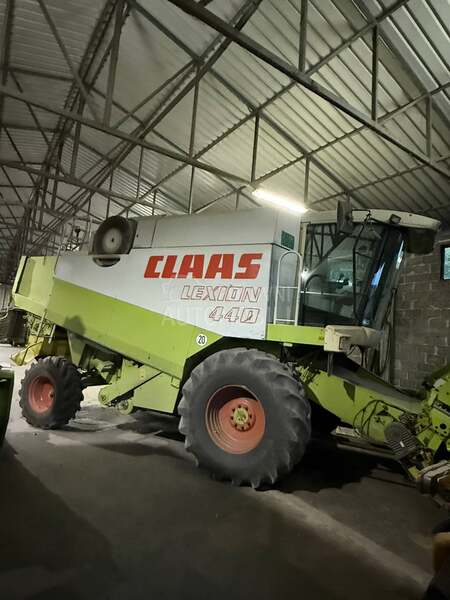 Claas 440 lexion