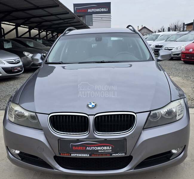 BMW 318 D    N.A.V.I