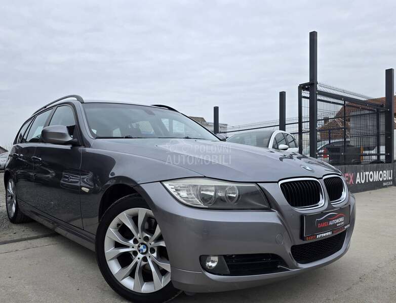 BMW 318 D    N.A.V.I