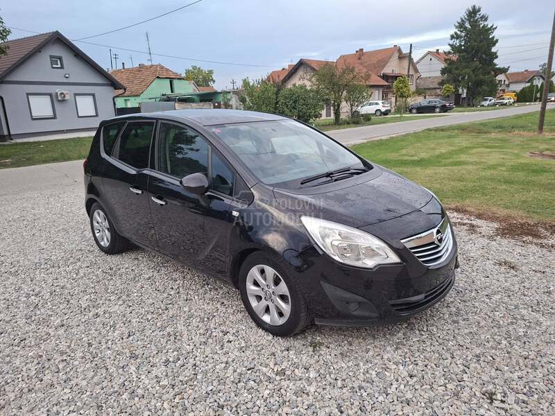 Opel Meriva 1.7 cdti.cosmo