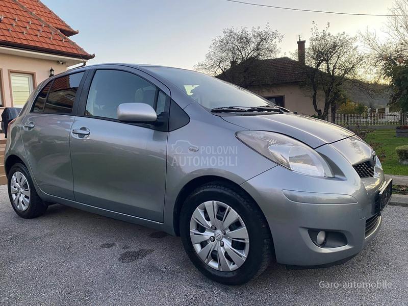Toyota Yaris 1.33VVTI SVAJCARSKA