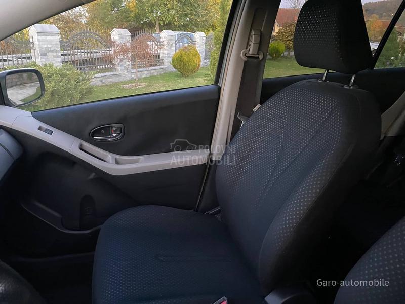 Toyota Yaris 1.33VVTI SVAJCARSKA