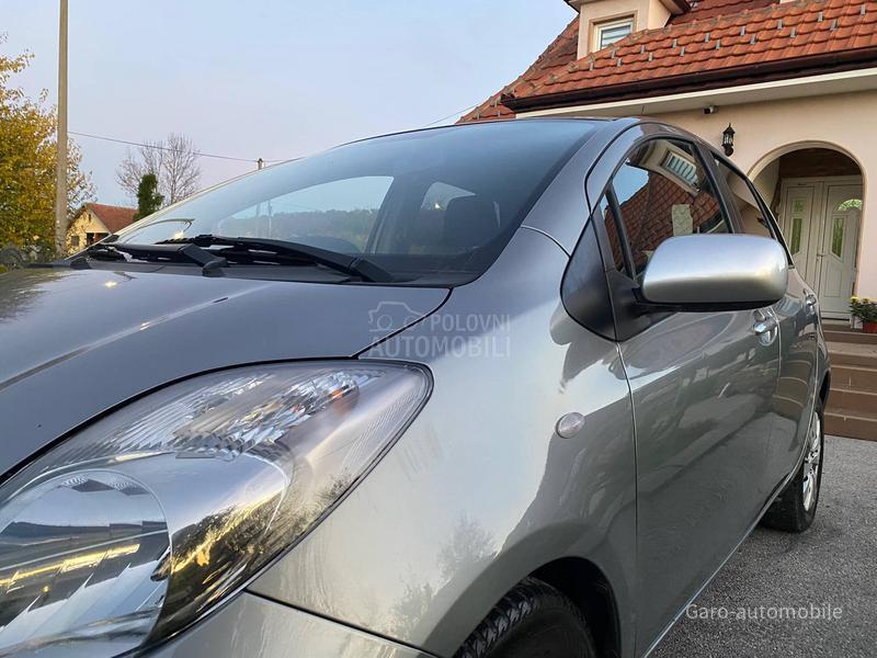 Toyota Yaris 1.33VVTI SVAJCARSKA