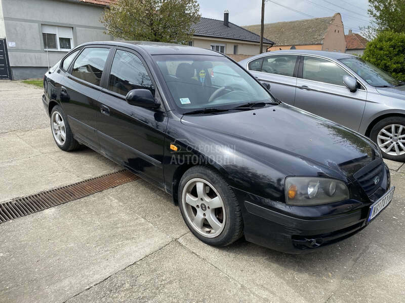 Hyundai Elantra 