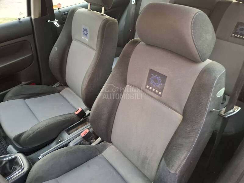 Volkswagen Golf 4 