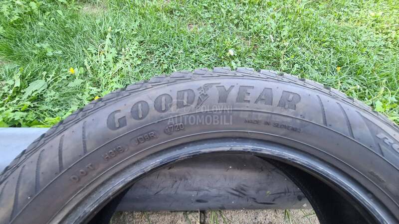 Goodyear 195/55 R16 Zimska