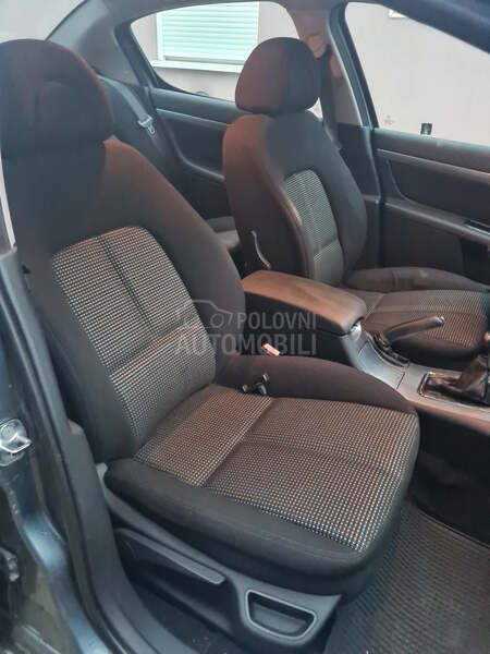 Peugeot 407 1.6 HDI