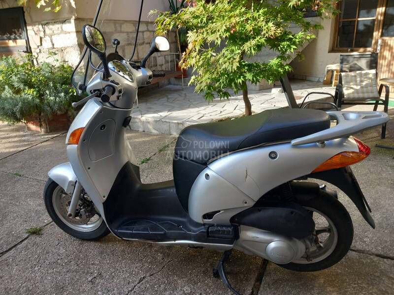 Honda Nes 125