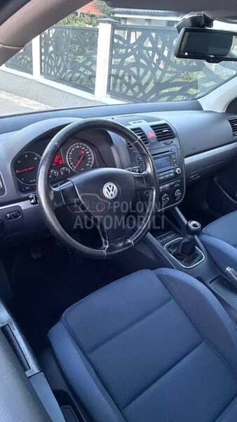 Volkswagen Golf 5 
