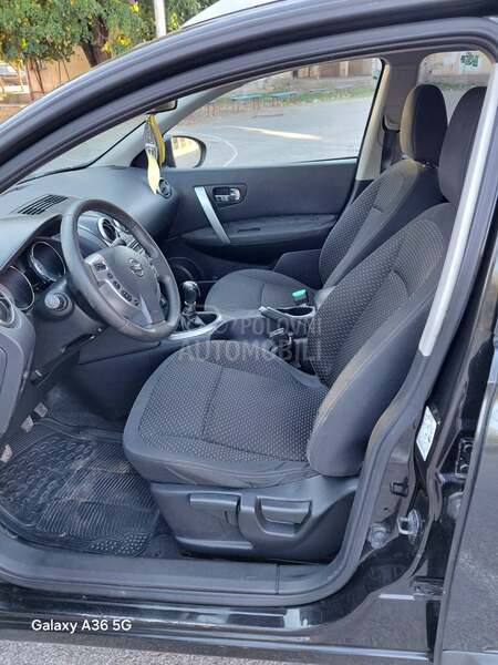 Nissan Qashqai + 2 