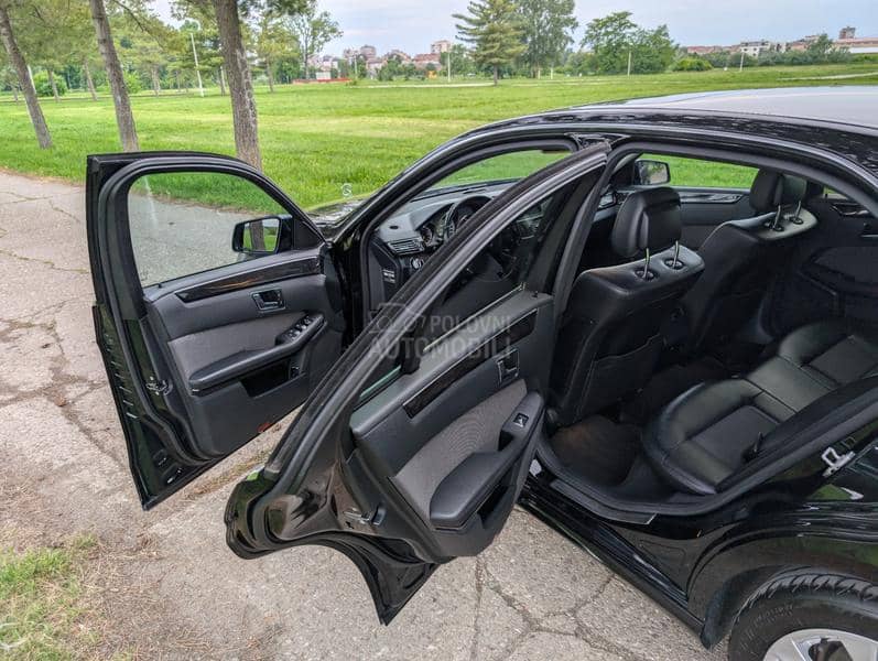 Mercedes Benz E 250 