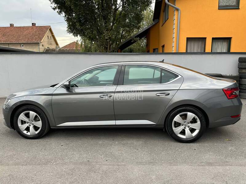 Škoda Superb 2.0 DSG AMBITION