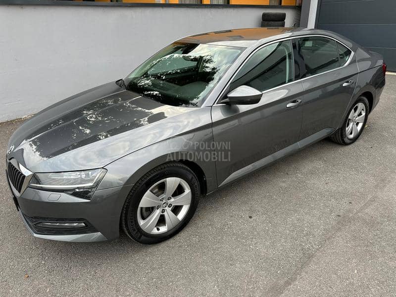 Škoda Superb 2.0 DSG AMBITION