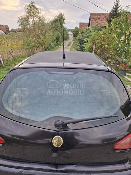Alfa Romeo 147 t o p