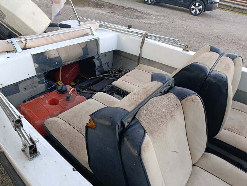 Elan 402