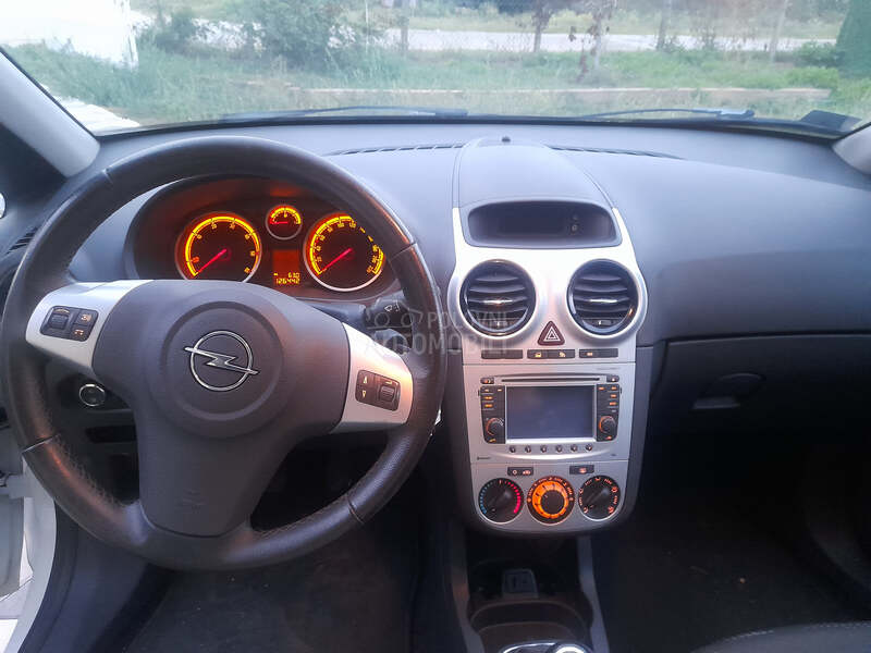 Opel Corsa D 1.3