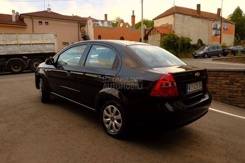 Chevrolet Aveo 