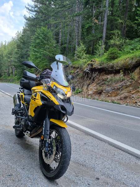 Benelli TRK 502X