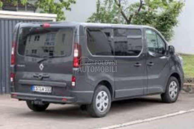 Trafic 3 far stop maglenka