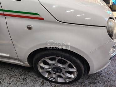 Desno krilo kod boje 268/a za Fiat 500