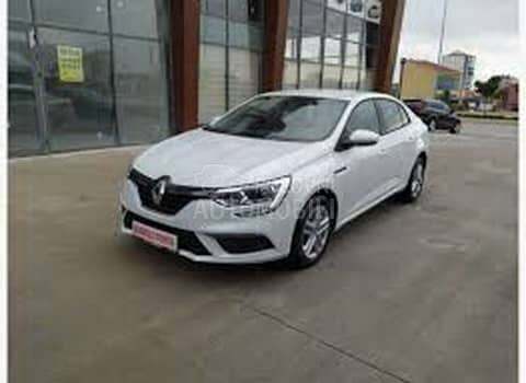 Renault Megane 2019. god. -  kompletan auto u delovima