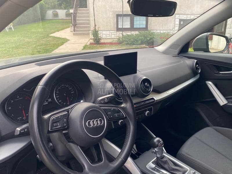 Audi Q2 1.6TDI/DSG/LED
