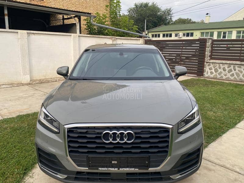 Audi Q2 1.6TDI/DSG/LED