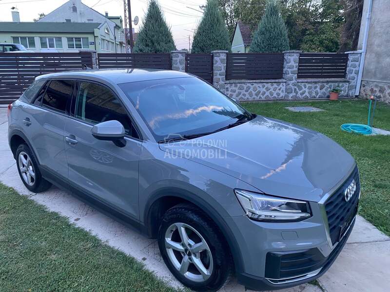 Audi Q2 1.6TDI/DSG/LED