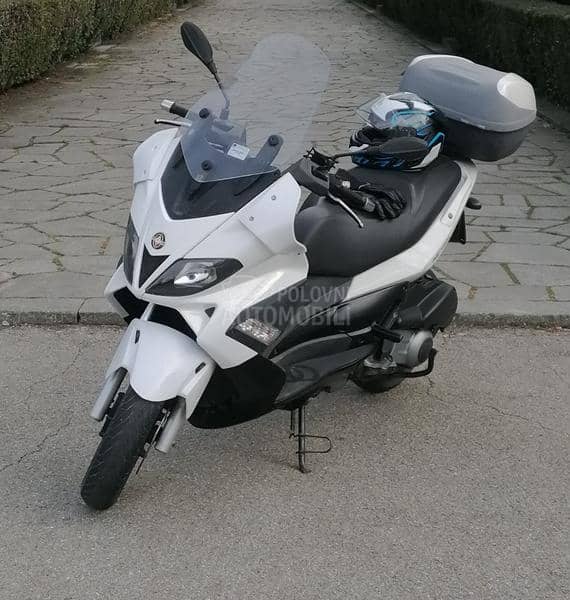 Gilera Nexus
