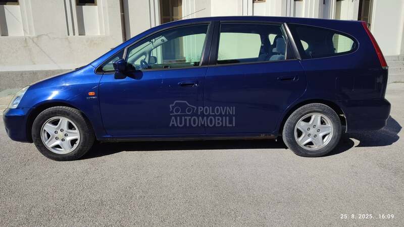 Honda Stream 2.0 V-tec