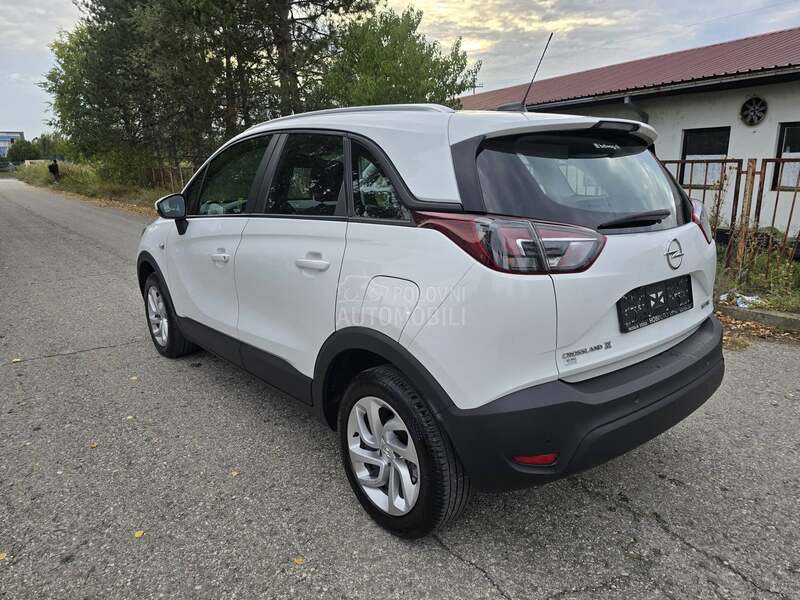 Opel Crossland X  1.2B   LED/  NOV