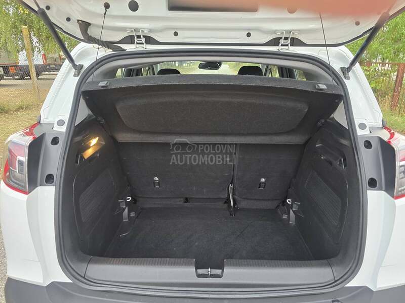 Opel Crossland X  1.2B   LED/  NOV