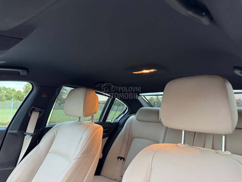 BMW 750 3.0 XD M Paket