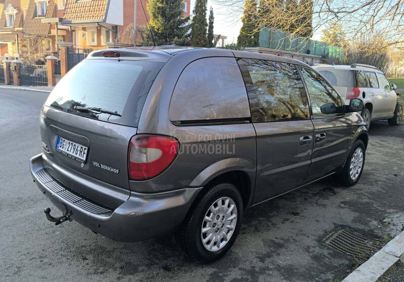 Chrysler Voyager 