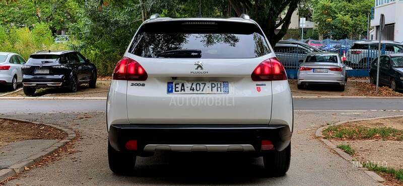 Peugeot 2008 1.6 BLU FELINE 100hp
