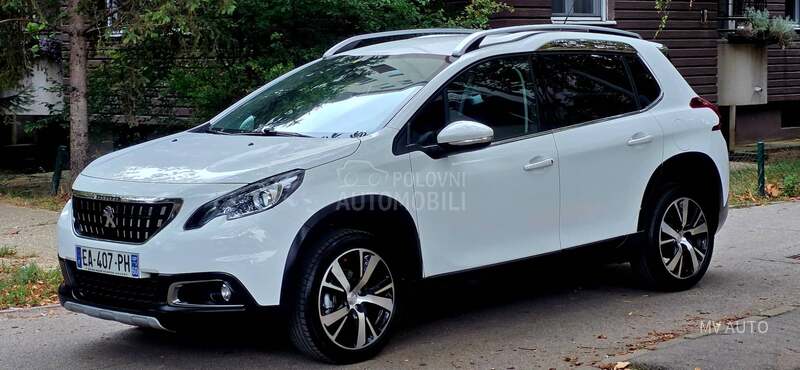 Peugeot 2008 1.6 BLU FELINE 100hp