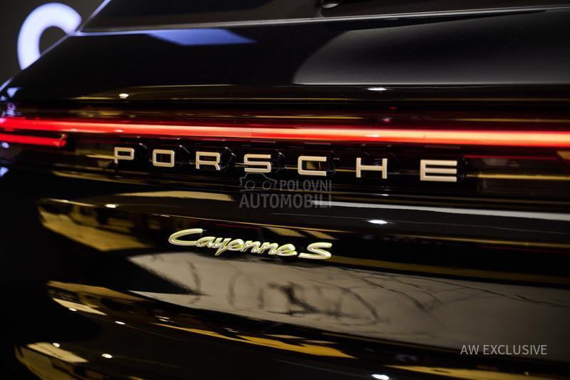 Porsche Cayenne S E-Hybrid
