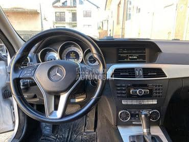 Komplet klima za Mercedes Benz C 220 od 2007. do 2013. god.
