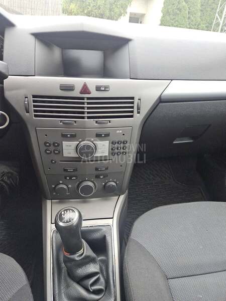 Opel Astra H 1.7 tdci
