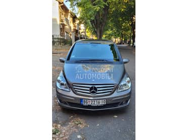 Mercedes Benz B 200 