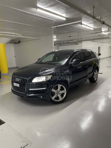 Audi Q7 3.0 S-LINE