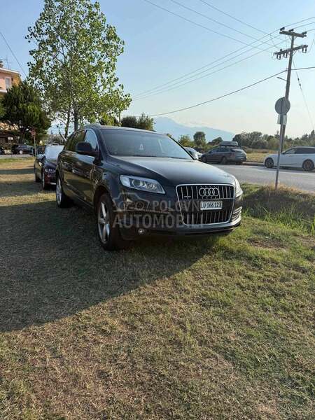 Audi Q7 3.0 S-LINE