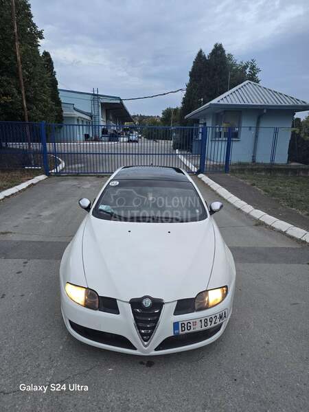 Alfa Romeo GT 